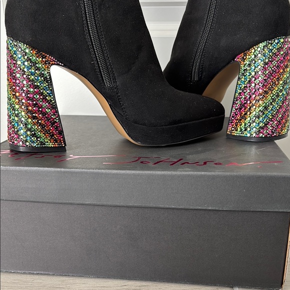 (NIB) Betsey Johnson Women’s Raylan Platform with Rhinestone Heel Bootie - Picture 7 of 13